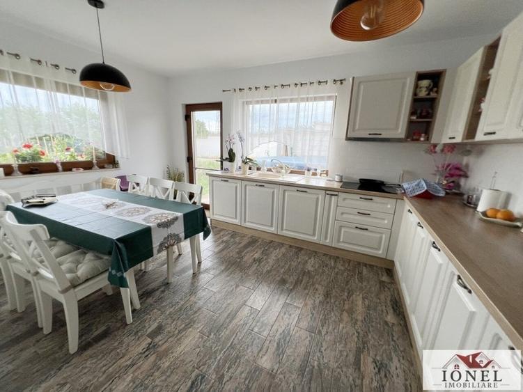 Casa de vanzare in Alba Iulia - Micesti - 10