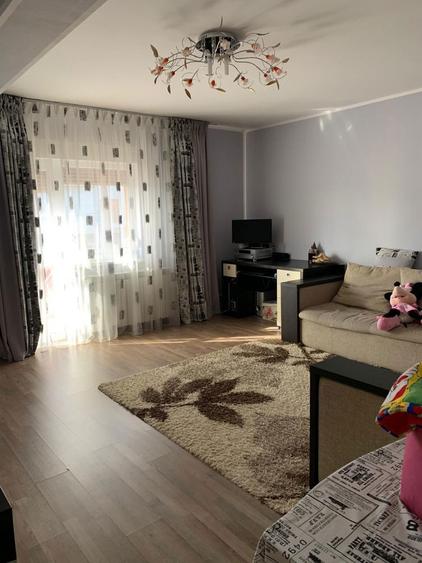 Se vinde casa zona Metro(sat Costi) - 4