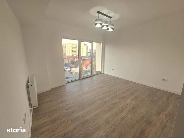 De vanzare apartament 3 camere Dambul Rotund - 4