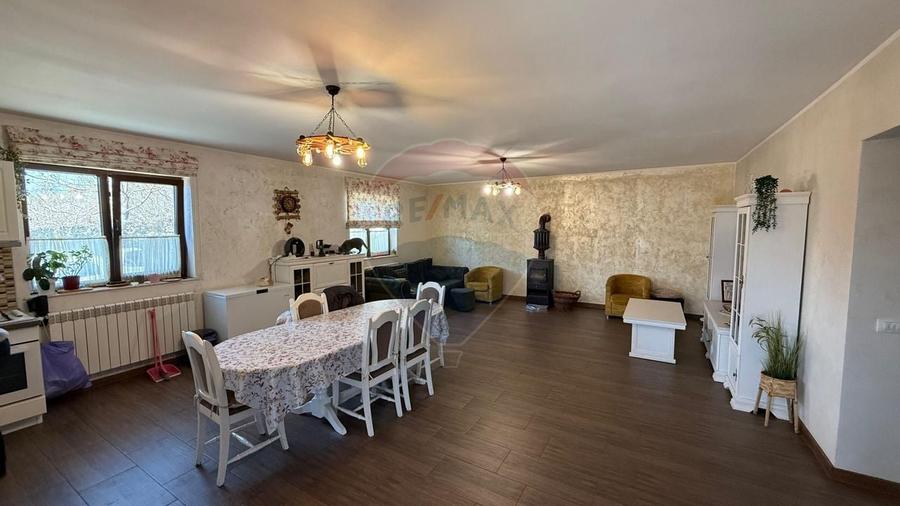 Casă / Vilă Coțofănești Bacău - 6