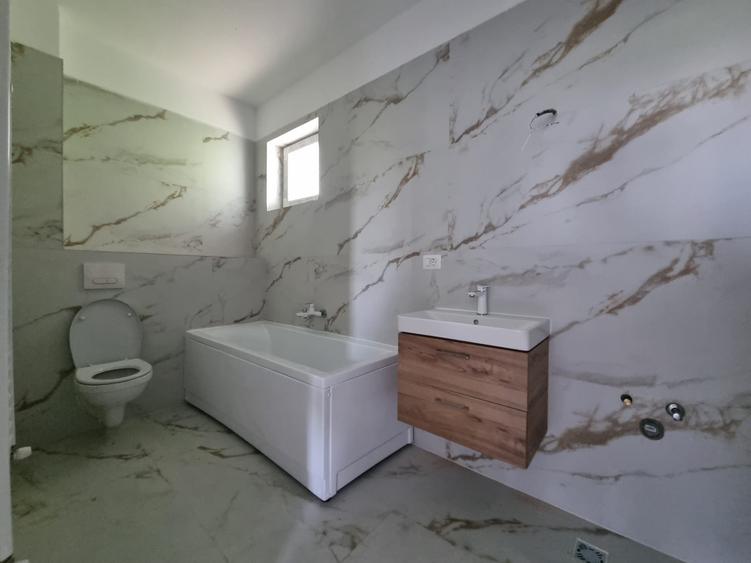 Mutare imediata, finisaje la alegere, zona Scolii, Vila 4 camere,acte la zi - 1