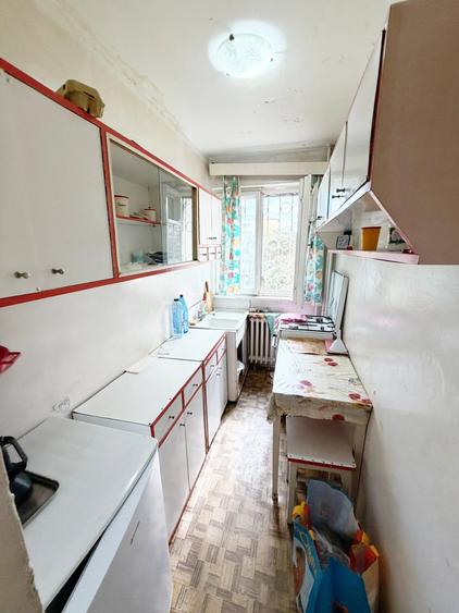 Apartament 3 camere, etaj 1, bloc reabilitat - zona Olimpia Stadion - 2