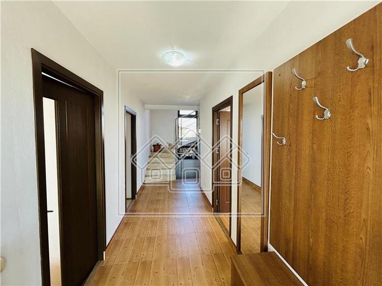 Casa de vanzare in Sibiu - individuala - 210 mp utili + 500 mp teren - 16