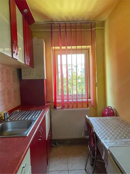 Garsonieră decomandată în Blașcovici