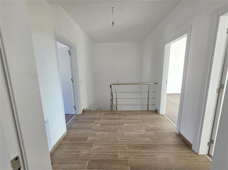 Casa 4 camere Berceni - Strada Campului 30 - 17
