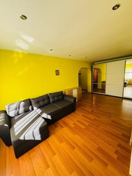 DE VANZARE-APARTAMENT 3 CAMERE-VALEA LUPULUI - 3