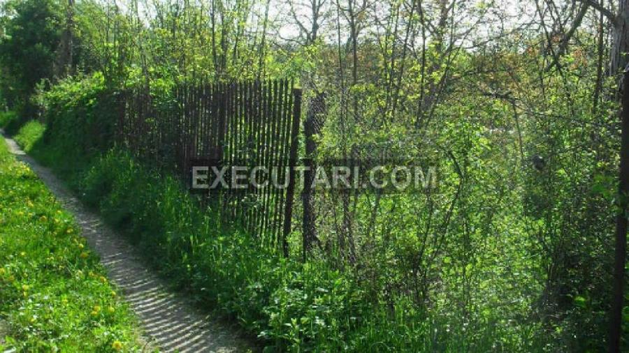 PUCIOASA, Imobil cu S+P+E - 564 m²  si teren - 1.737 m² - 4