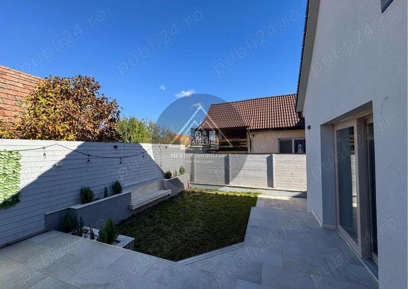 Casa recent renovata, Medias