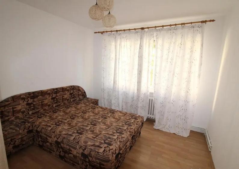 INCHIRIEZ apartament 2 camere semidecomandat,zona Centrala - 3