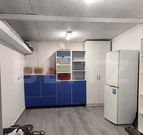 Apartament 3 camere, 55mp, zona Podul de Fier - 8