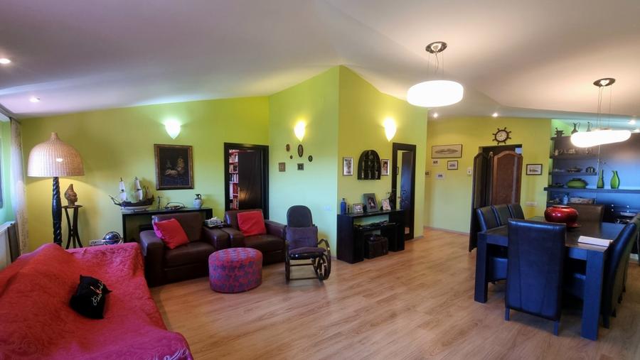 Vanzare apartament 4 camere de lux – vedere la mare, zona Primaria Constanta / C - 17