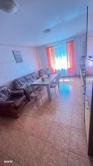 Apartament cu 4 camere în Central