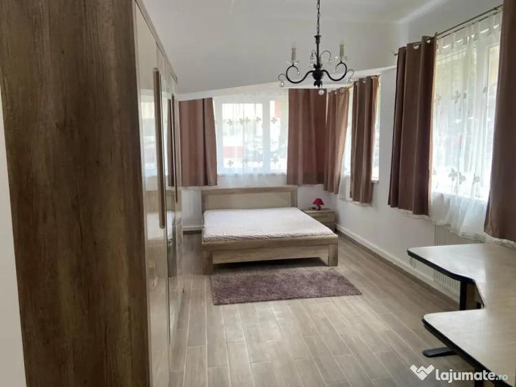 Apartament 3 camere zona Strand - 5
