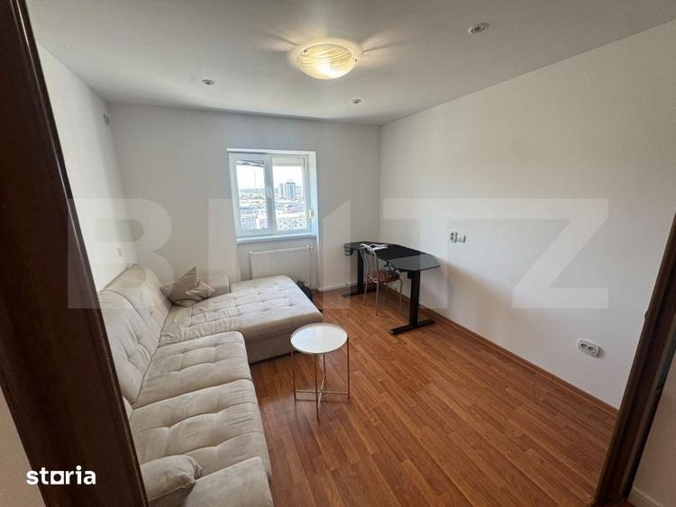 Apartament cu 4 camere în Dacia