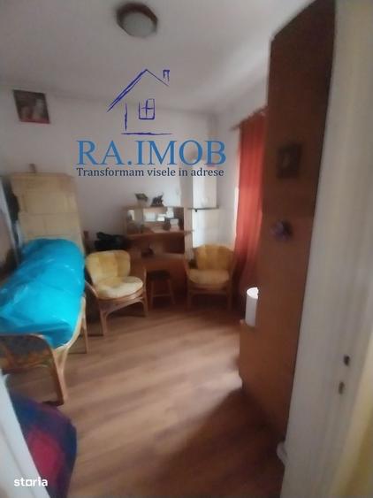 Casă cu 4 camere cu Teren 322 Mp în Ultracentral