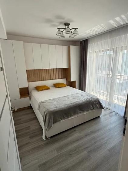 Apartament cu 2 camere decomandat, mobilat în 1 Mai