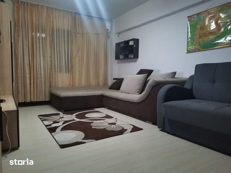 Apartament de vanzare - 4