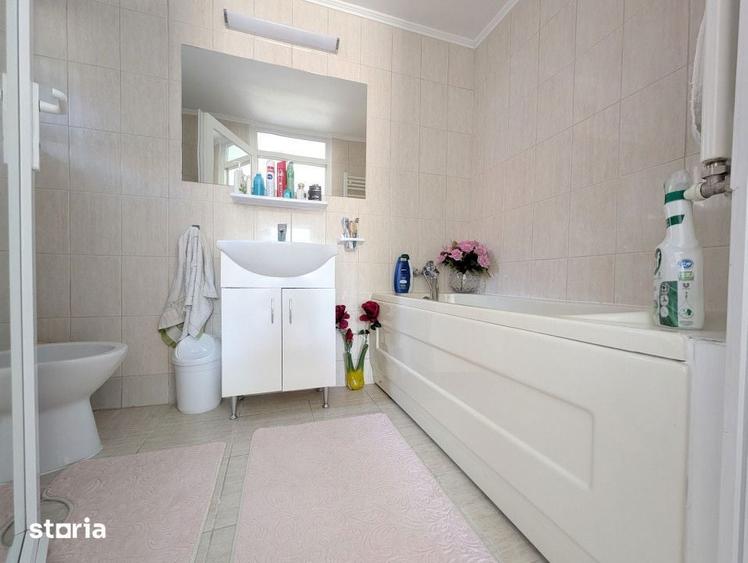 Casă cu 4 camere cu Canalizare în Cantemir