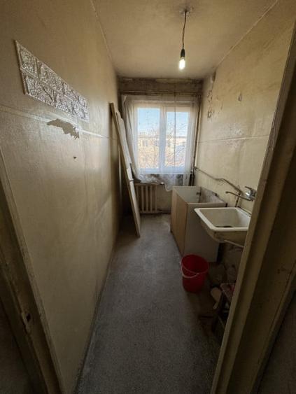 Apartament cu 2 camere semidecomandat în Vest