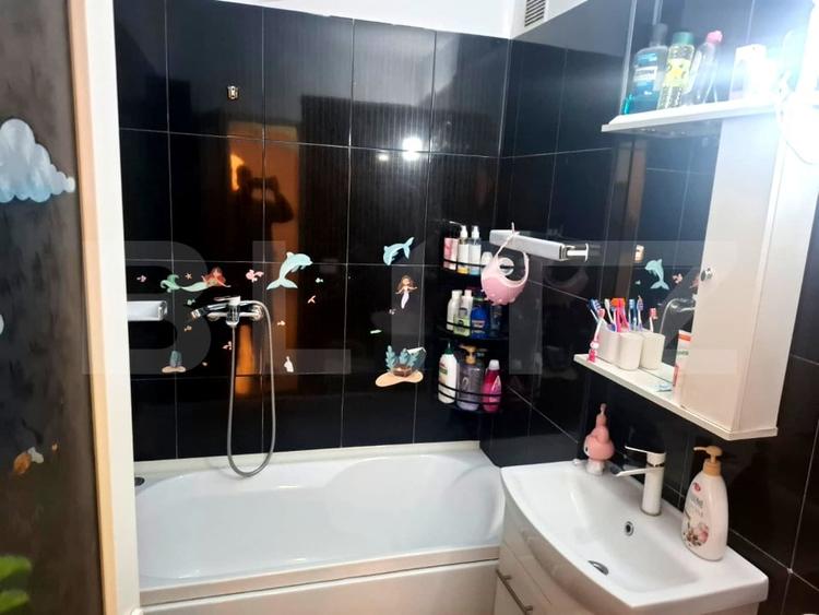 Apartament cu 2 camere decomandat, mobilat în Aleea Trandafirilor