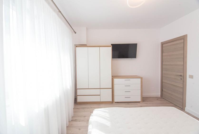 Apartament cu 2 camere decomandat, mobilat în Teilor