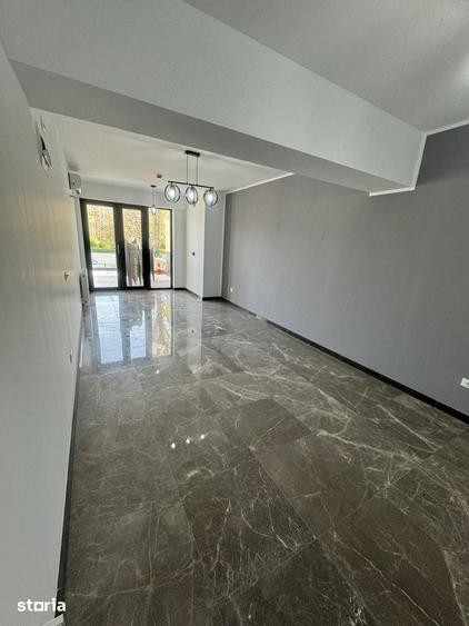 Spațiu comercial, de 36 mp, în Cazino