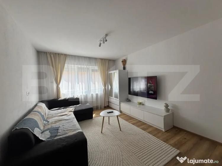 Apartament cu 3 camere decomandat în Sântandrei