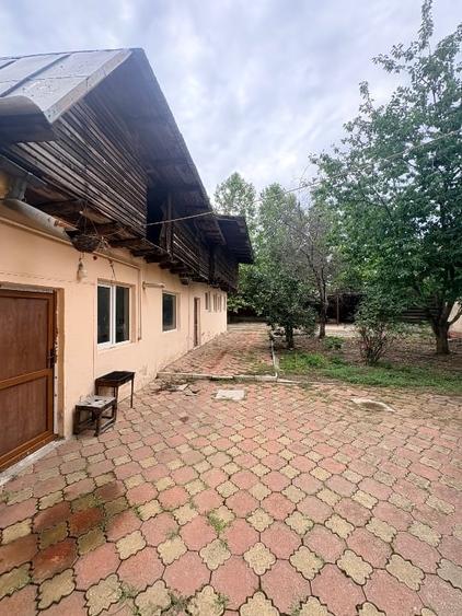 Duplex cu 5 camere cu Canalizare în Central