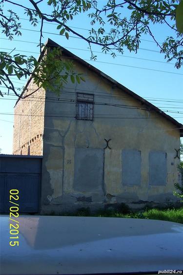 Casă cu 6 camere în Corabia