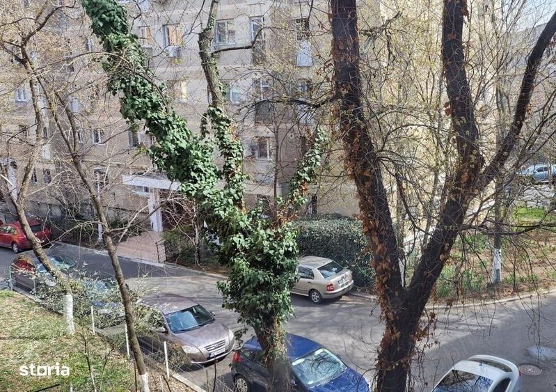 Garsonieră decomandată în Crângași