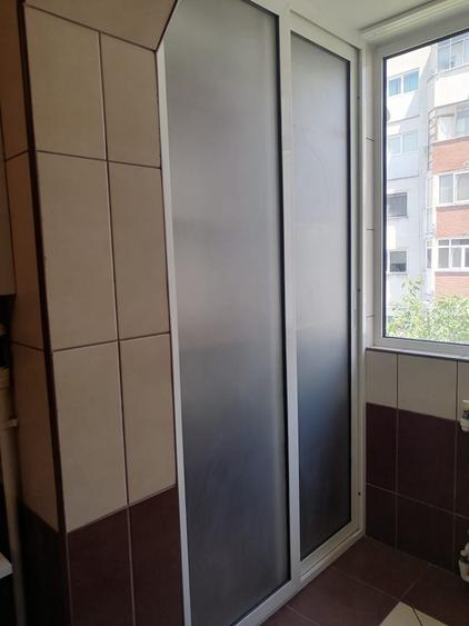 Apartament cu 2 camere decomandat în Viile