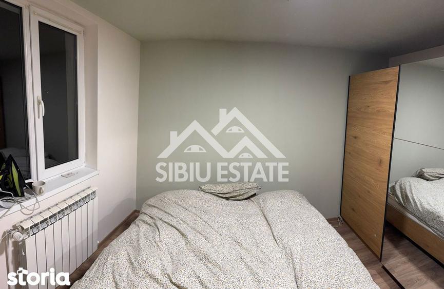Casă cu 4 camere cu Teren 400 Mp în Central
