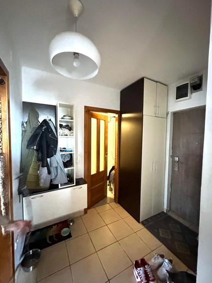 Apartament cu 2 camere decomandat, mobilat în Circumvalațiunii