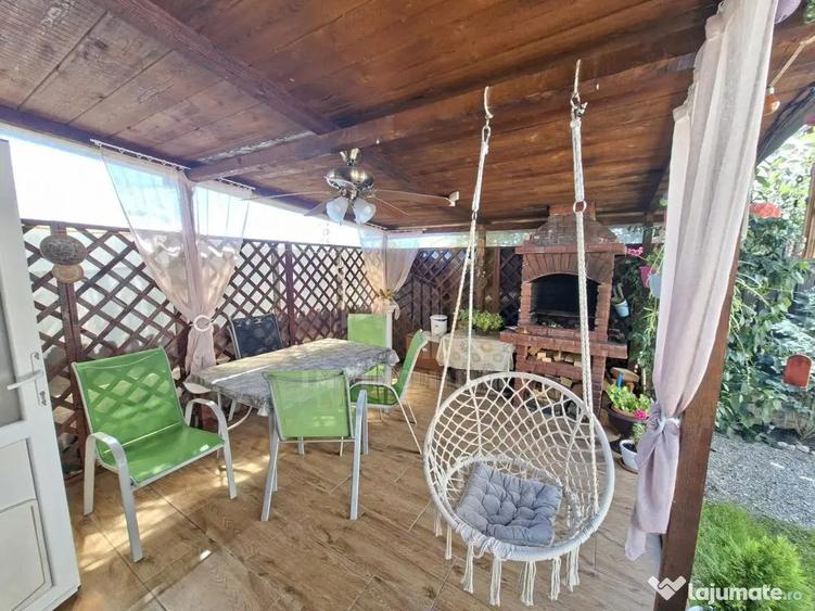 Casă cu 5 camere cu Teren 227 Mp în Sânpetru