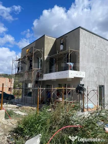 Casă cu 4 camere cu Teren 400 Mp în Tomești