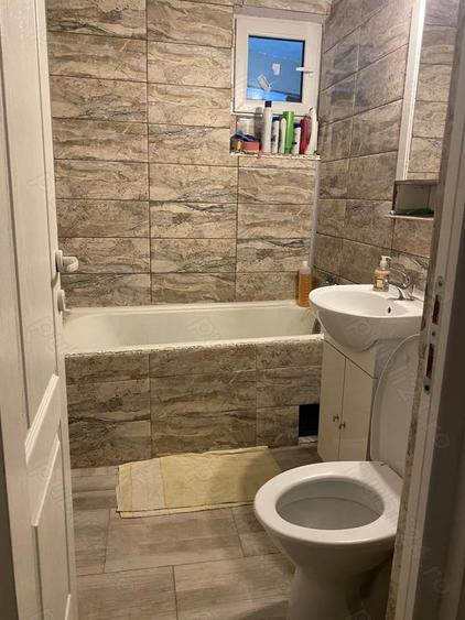 Inchiriez camera - 2