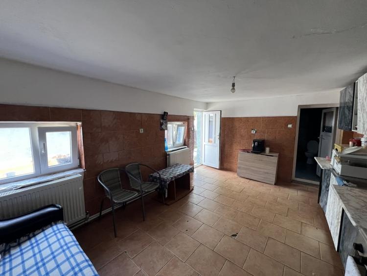 Casa 3 camere, Izvoare - 13
