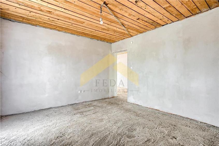 Casa noua de vanzare orasul Ineu - 49