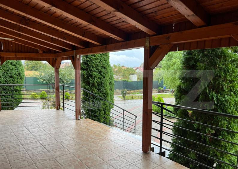 Casa individuala de vanzare in Nazna 2200 mp teren, - 2