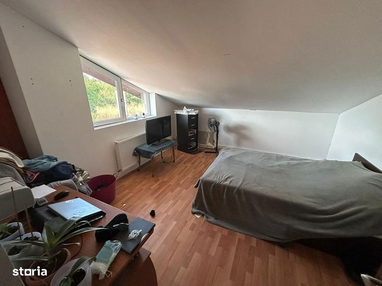 Vand casa cu teren 3000m2 - 6