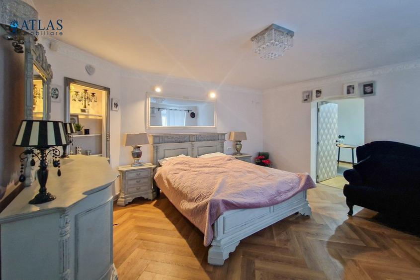 Centrul Istoric, str. Republicii, parter inalt, cochet amenajat, comision 0% - 1