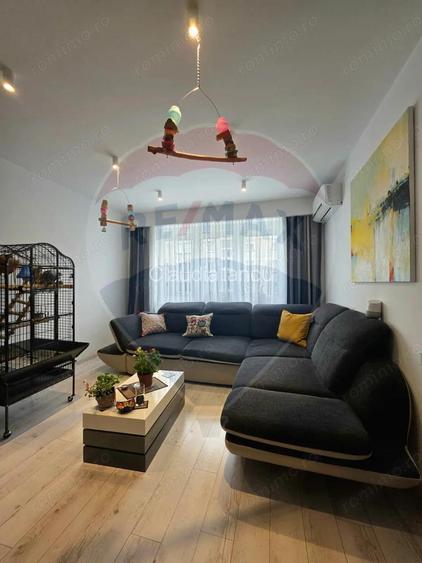 Apartament 3 camere etaj 2 confort 1 Medias