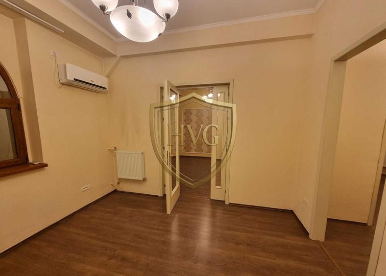 Apartament cu 3 camere | Nemobilat | Piata Unirii - 1