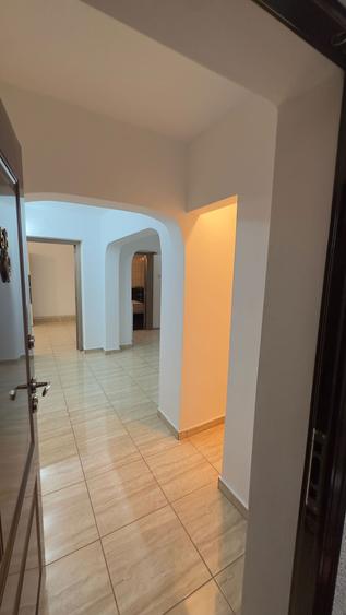 Apartament de inchiriat / TURDA - Zona Materna - 1