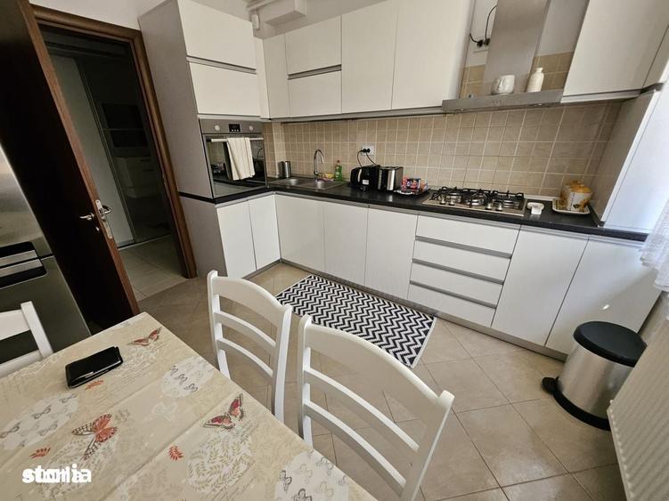 Apartament cu 2 camere decomandat în Mihai Bravu