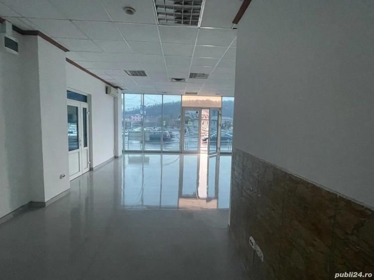 Spa?iu comercial de inchiriat central - 8