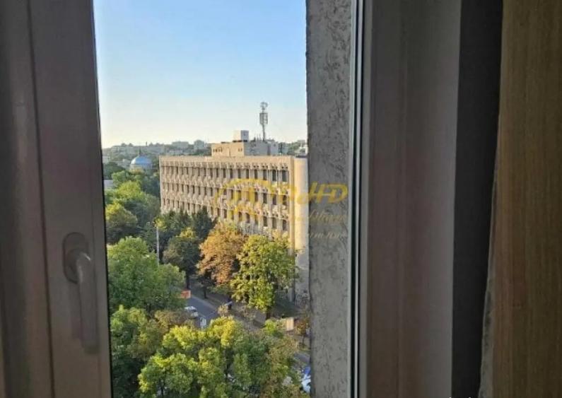 Ap. 3 camere decomandate - 2 minute de UMF - 6