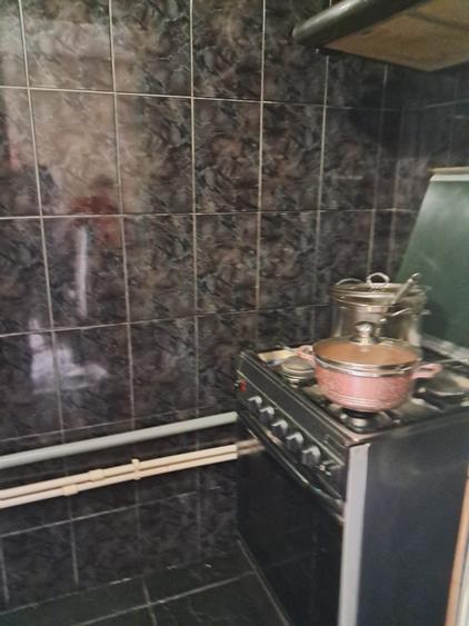 Soveja -4 camere decomandat  2 bai-96mp-centrala pe gaz-175000 Euro - 9