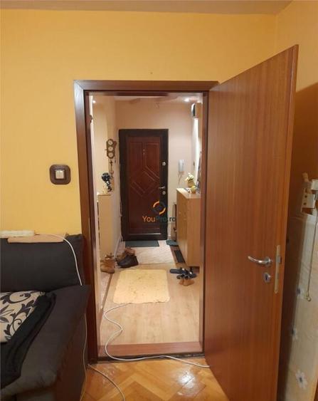 Decomandat cu Centrala Torontalului - 1