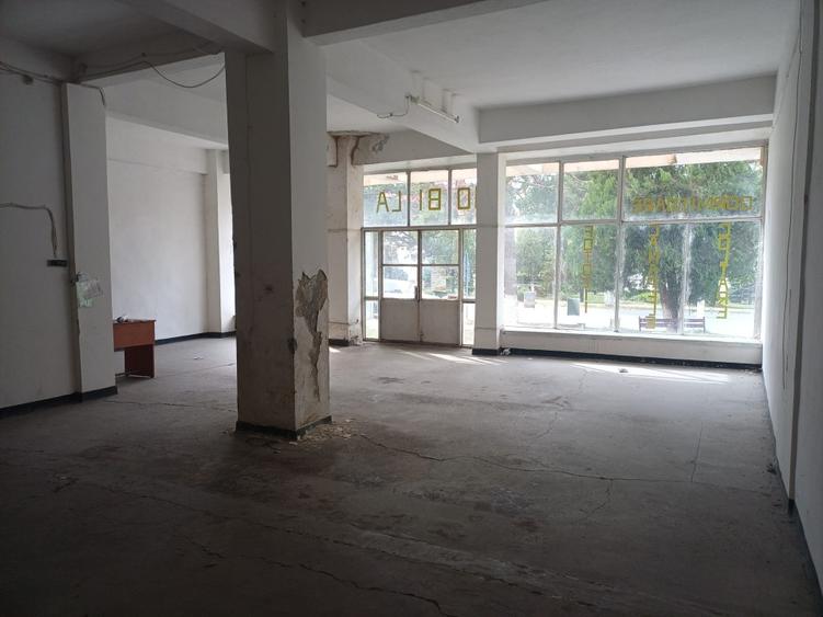 Inchiriez Spatiu Comercial in Bumbești-Jiu, str Parangului - 6